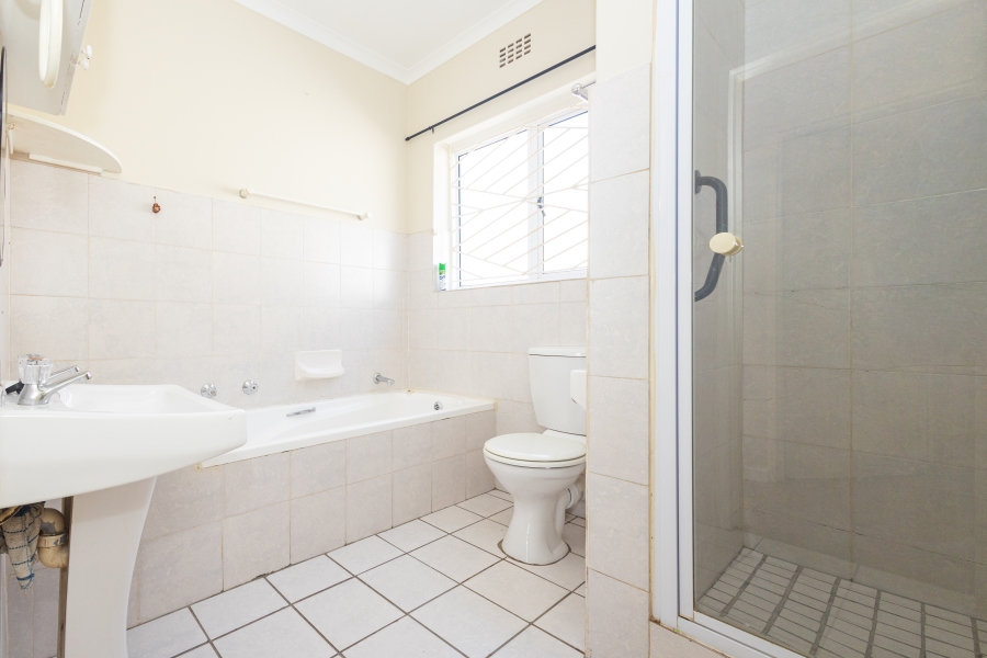 2 Bedroom Property for Sale in Protea Village Western Cape